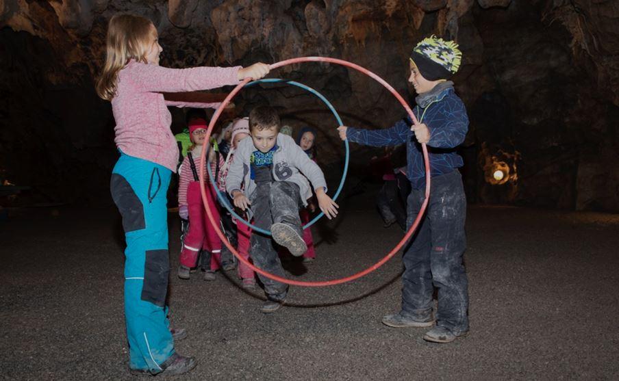 Dětem po černém kašli pomůže jeskyně. Roste zájem o speleoterapii