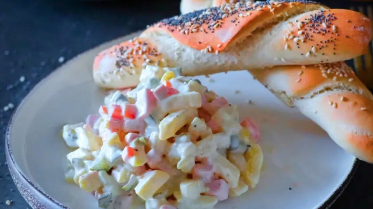 Domácí vlašský salát