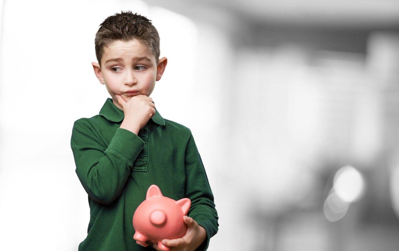 Finanční gramotnost dětí: co znamenají „bohaté“ Vánoce? Mluvte s dětmi o penězích