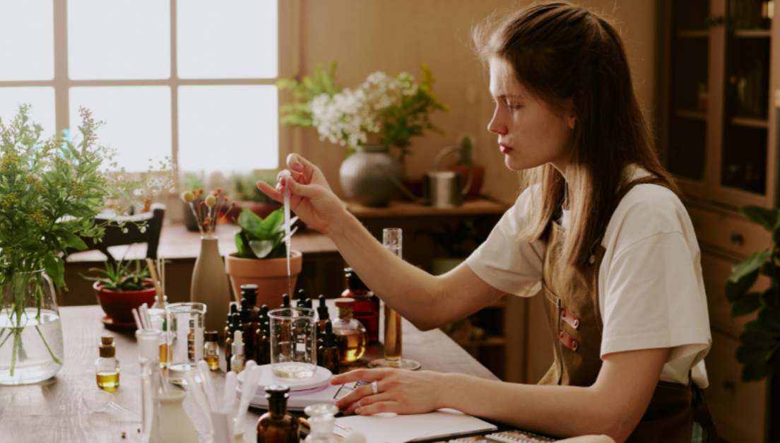 Jak se stát parfumérem, aneb Kde se rodí parfuméři?