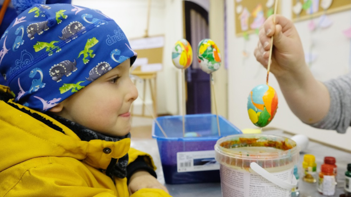 Kam na Velikonoce v Jizerských horách? Tipy na křížové cesty i tradiční jarmarky