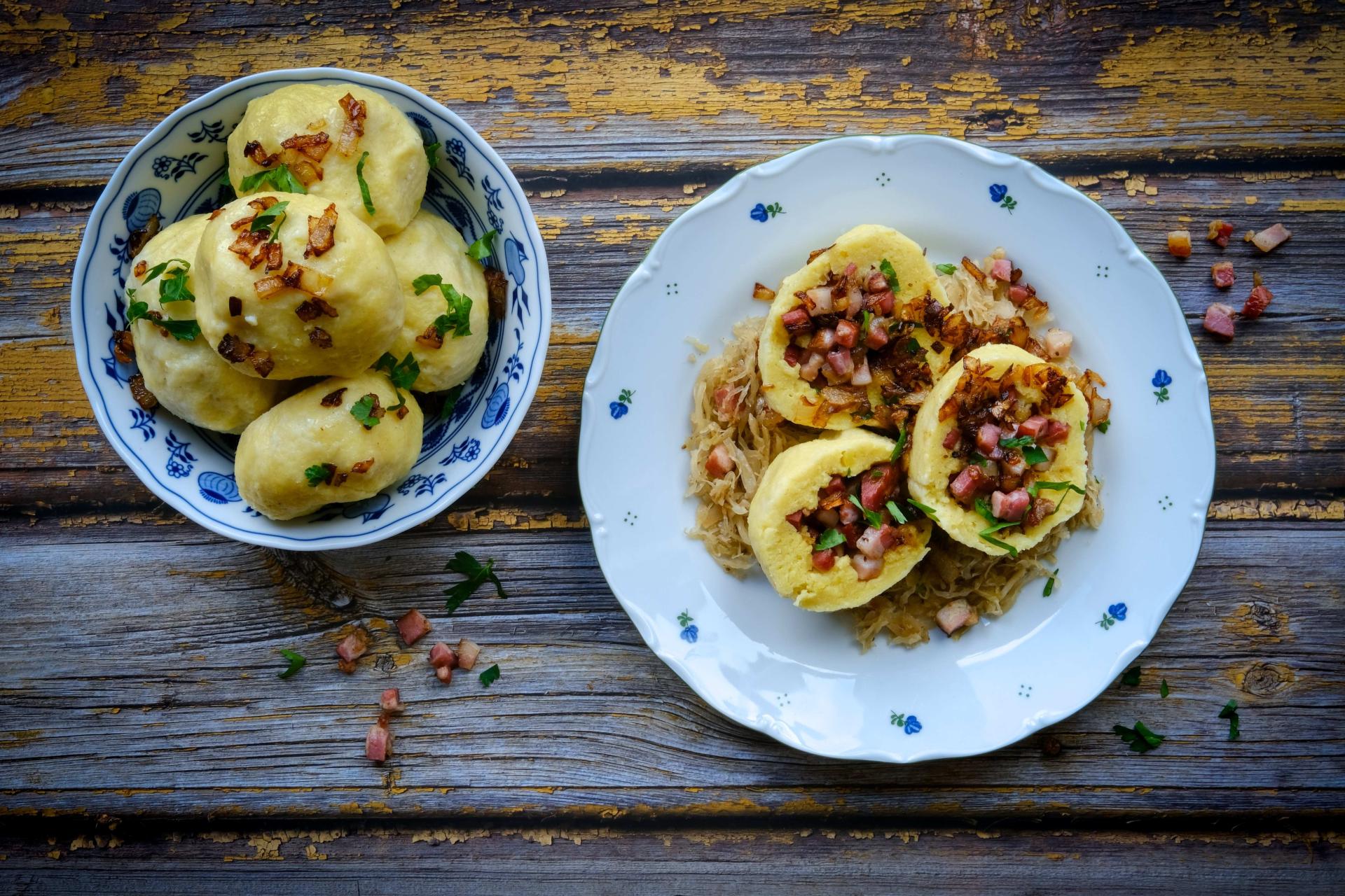 Plněné bramborové knedlíky