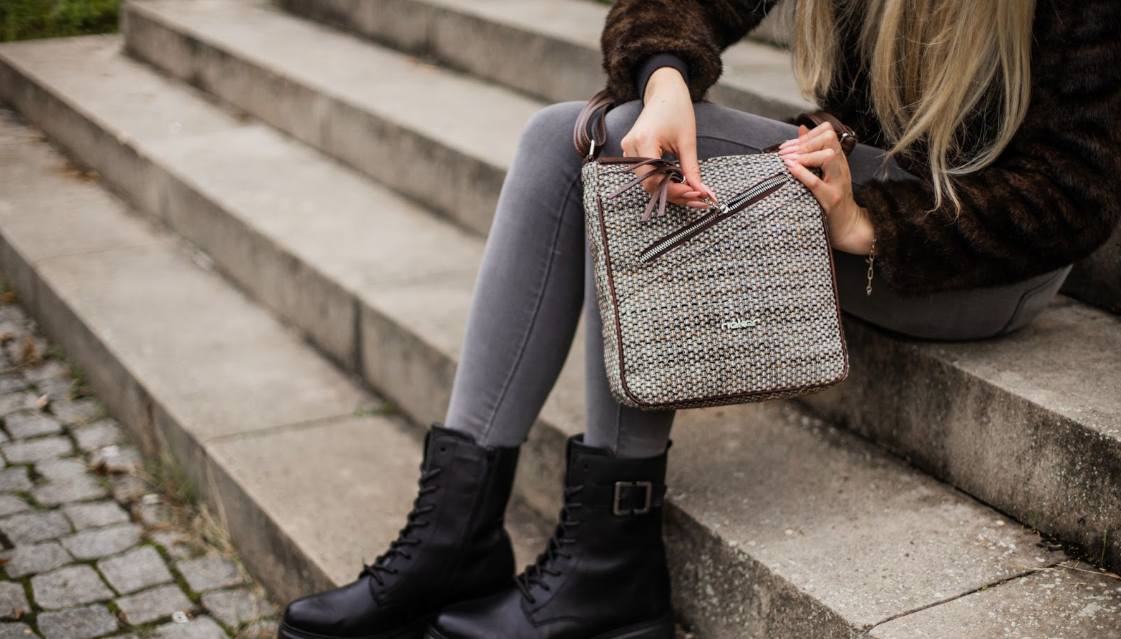 Praktický pomocník na každý den: Crossbody kabelky