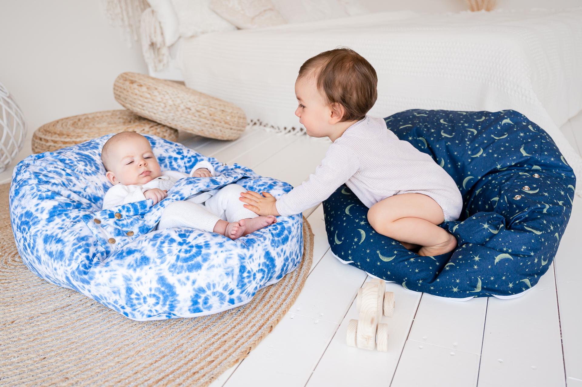 Tvé miminko pořád pláče a prohýbá se do luku? Možná má svalovou hypertonii (a řešení je jednodušší, než si myslíš)