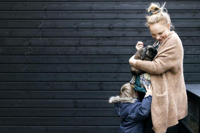 Ano, i se stomií můžete mít miminko