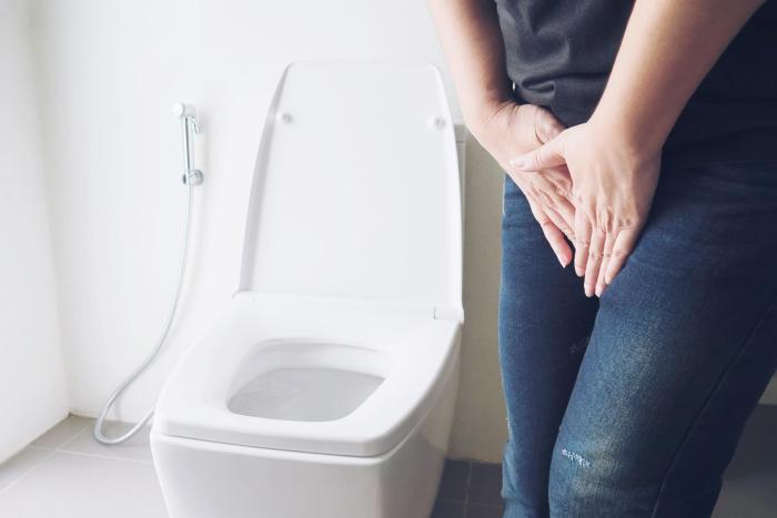 Urologie není jen pánská záležitost. I ženy potřebují urologa – častěji, než si myslíme