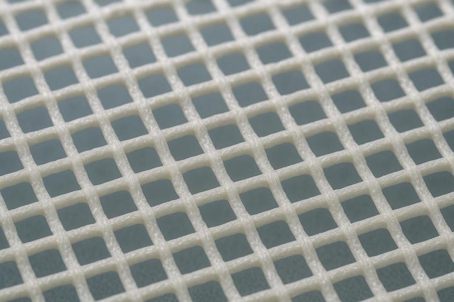 Výhody PTFE pásů pro sušicí, vytvrzovací a balicí systémy